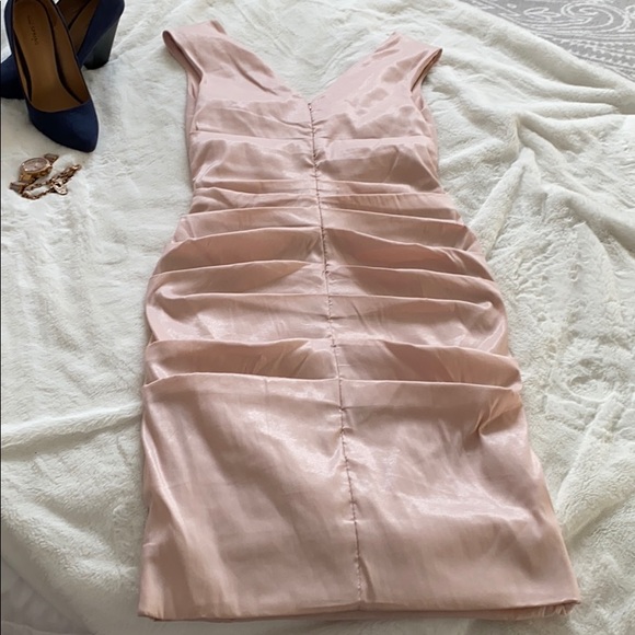 😍👗Beautiful nice Le Château’s dress 👗 - Picture 2 of 5